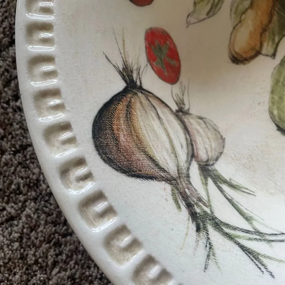 Williams Sonoma large serving bowl 14”